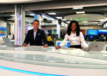 Rossy Lemos, presentadora principal en noticias RCN TV
