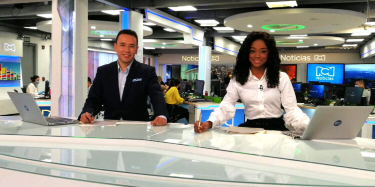 Rossy Lemos, presentadora principal en noticias RCN TV