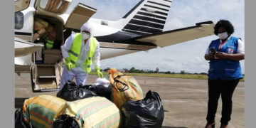 Tres toneladas de equipos de protección para el personal de la salud