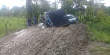 Desastroso estado de la vía Riosucio-Bajirá