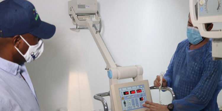 La Alcaldía de Quibdó dona equipos biomédicos al Hospital Ismael Roldán