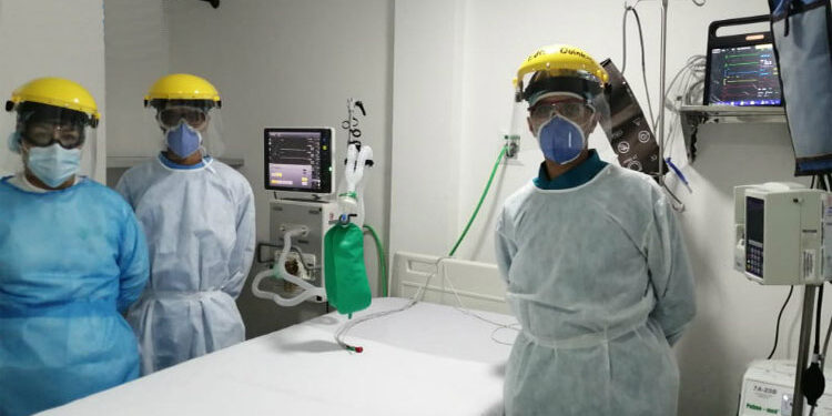 Hospital San Francisco de Asís ya tiene diez camas en la Unidad de Cuidados Intensivos