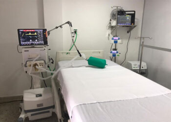 Ya funcionan las primeras cuatro UCI en el hospital San Francisco