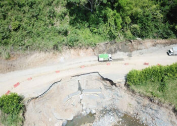 Ya habilitaron el paso a un carril en la vía Risaralda – Chocó, afectada por grave pérdida de la banca