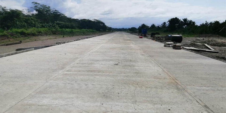 Así va la pavimentación de la pista del aeropuerto de Juradó