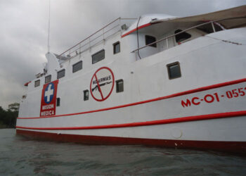 El Barco San Raffaele, único hospital flotante Nivel II en Colombia, zarpó para atender a comunidades de Litoral de San Juan