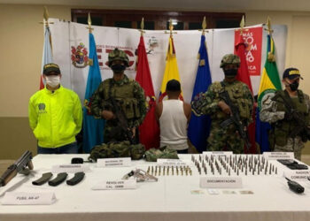 Neguá: en combate con el Ejército murieron dos miembros del Clan del Golfo. Un civil resultó herido.