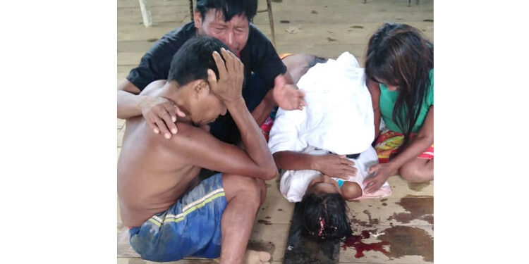 Video del enfrentamiento ELN-AGC que dejó un niña indígena muerta en Alto Baudó, Chocó.