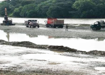 Por falta de licencia ambiental, Codechocó suspende dos obras en Nóvita