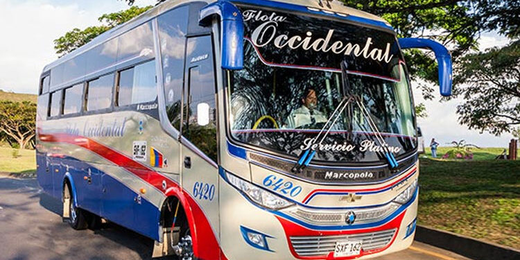 Habilitan servicio público de pasajeros en las rutas Tadó-Medellín y Tadó-Pereira