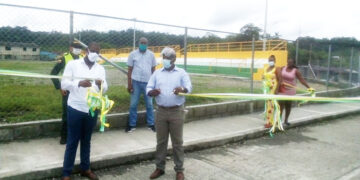 Inauguran tres obras en Nóvita