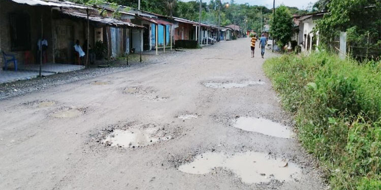 Ocad Paz aprobó recursos para pavimentación Opogodó (Condoto)-San Lorenzo (Nóvita)