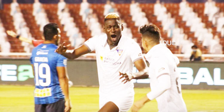 Otro gol en Ecuador del quibdoseño Cristian Martínez Borja