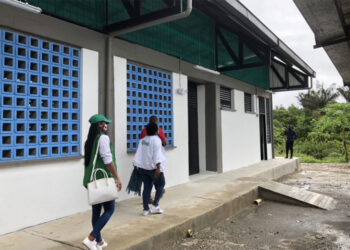 Inauguraron restauración de colegio en Medio Atrato