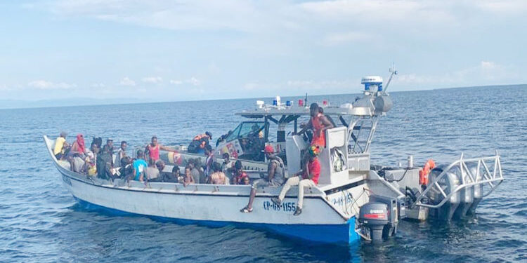 94 migrantes haitianos fueron dejados a la deriva en Acandí