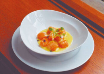 Ñoqui de chontaduro con crema de queso