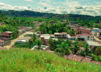 $561 millones para alcantarillado y pavimento en barrios de Nóvita