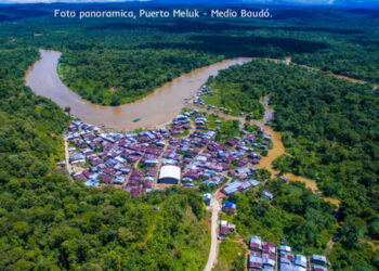 Medio Baudó: mejoras en la escuela de Arenal y puentes en madera en Puerto Meluk