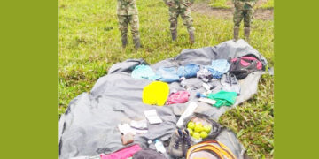 Tres soldados atracaban a conductores y fueron capturados