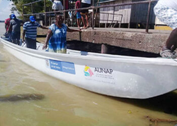 Entregan bote y equipos a la Asociación de Pescadores Artesanales de Riosucio