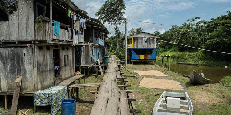 Baudó: $ 1.134 millones para muelles, atención a la población y cancha sintética