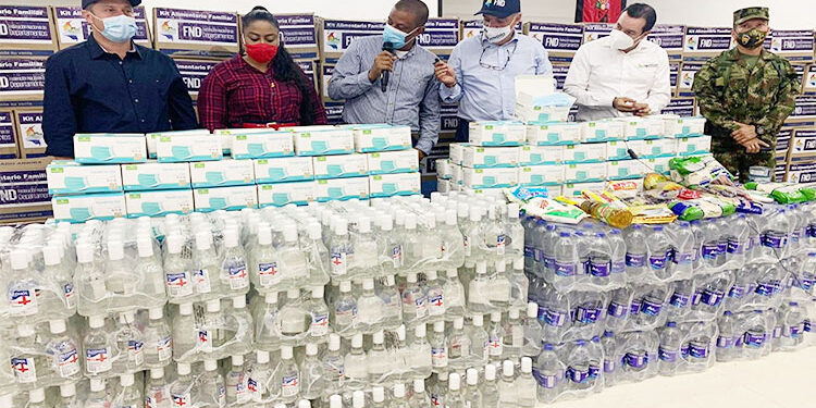 Departamentos de Colombia hacen donación al Chocó