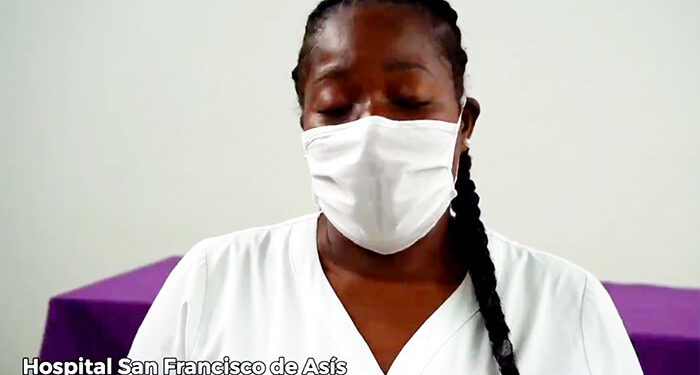 «Tenemos hijos y el hambre no da espera»: enfermeras del hospital de Quibdó