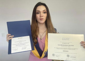 Joven abogada chocoana logra mención de honor y beca en EAFIT