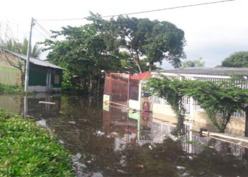 Río Arquití, Acandí, se sale de su cauce