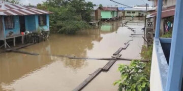 Contra inundaciones proponen dragado completo de las bocas del Atrato