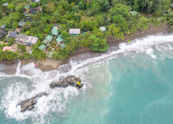 Nuquí: una cara de Colombia que le apuesta al desarrollo sostenible a través del turismo