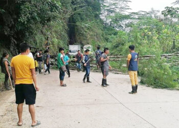 Dos días de bloqueo indígena en las vías del Chocó a Medellín y Pereira