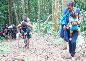 «Recuerdo sus carcajadas mientras nos violaban»: emigrantes cubanas en la selva del Darién