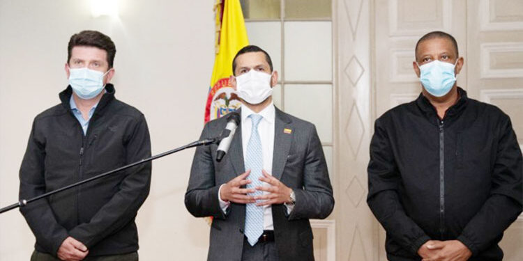 Ministro del Interior dijo que prepara respuesta a la crisis del Baudó