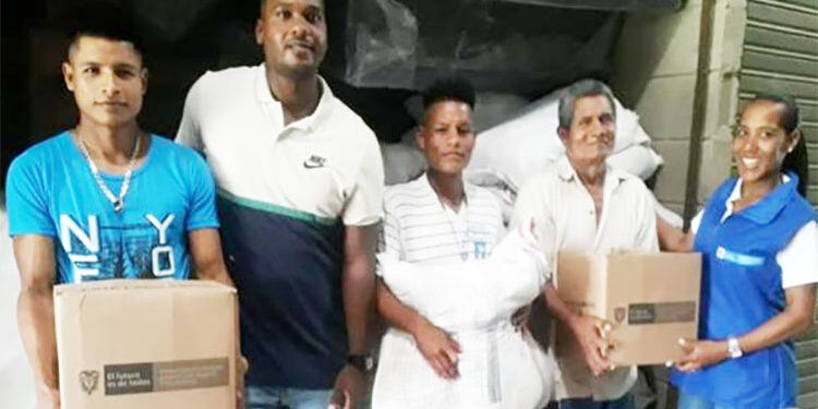 Anuncian ayuda familiar para víctimas en Medio Atrato y Litoral de San Juan