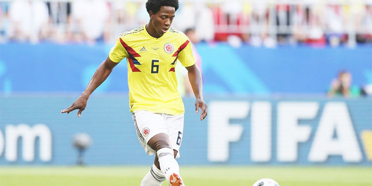 Carlos ´La Roca’ Sánchez debuta con el Watford de Inglaterra