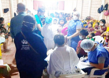 Indígenas desplazados presentan peticiones a la gobernación del Chocó