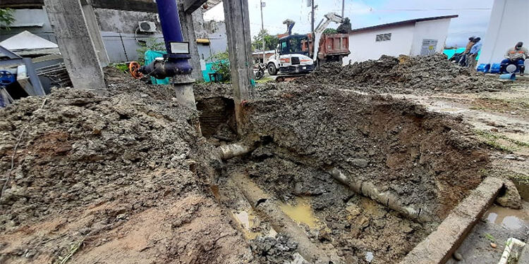Plan de suministro de agua en Quibdó por rotura de tubería