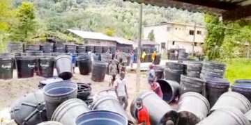 Alto Baudó: tanques de agua, acueducto y cancha polideportiva