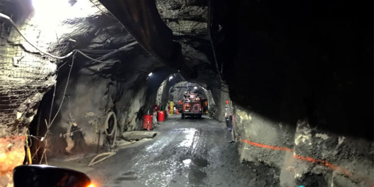 La historia de amor y odio de la única mina de cobre en Colombia