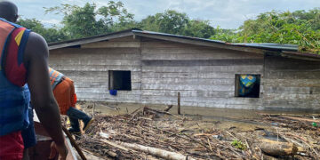 Ordenan reubicación de Boraudo, Lloró