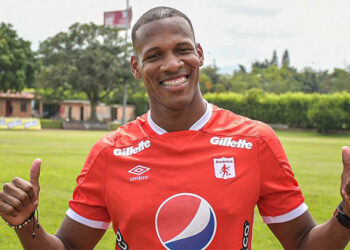 América de Cali confirmó la vinculación del futbolista chocoano Elvis Mosquera