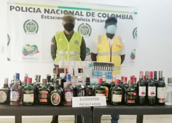 Incautan cigarrillos y licor de contrabando en Pizarro
