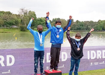 Jóvenes de Unguía ganaron oro y plata en canotaje en Bogotá