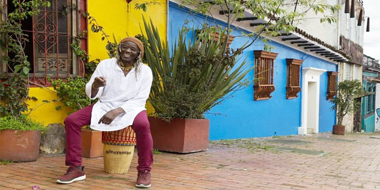 Nicolás Nicoyembe, a sus 72 años es ganador de la beca ‘Es Cultura Local’