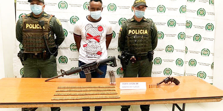 La asfixió y la creyó muerta