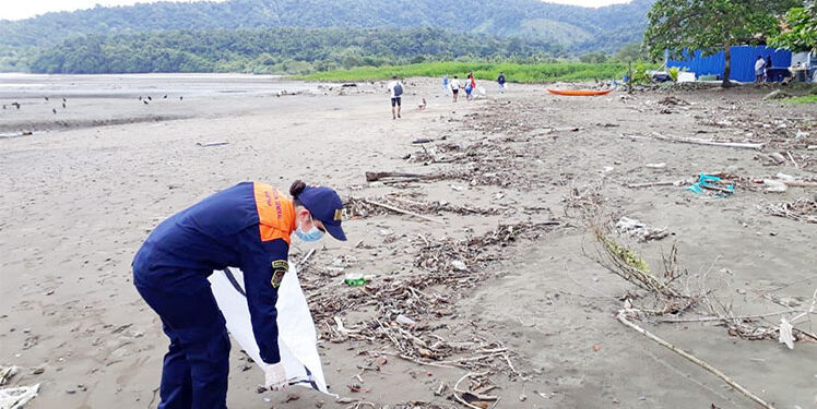 Jornadas de limpieza en playas del Pacífico chocoano