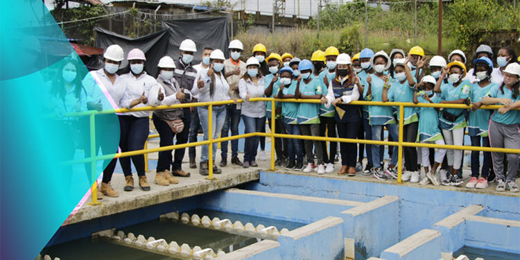 Estudiantes del Chocó se forman como Superguardianes de los servicios públicos