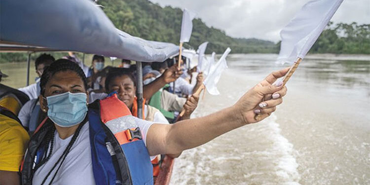 La paz nunca llegó al río San Juan, en Chocó