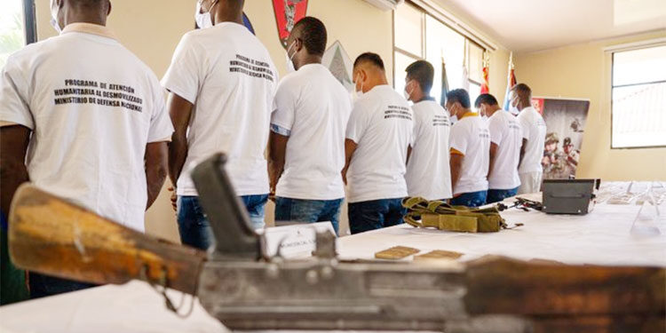Se entregaron 16 miembros del Clan del Golfo